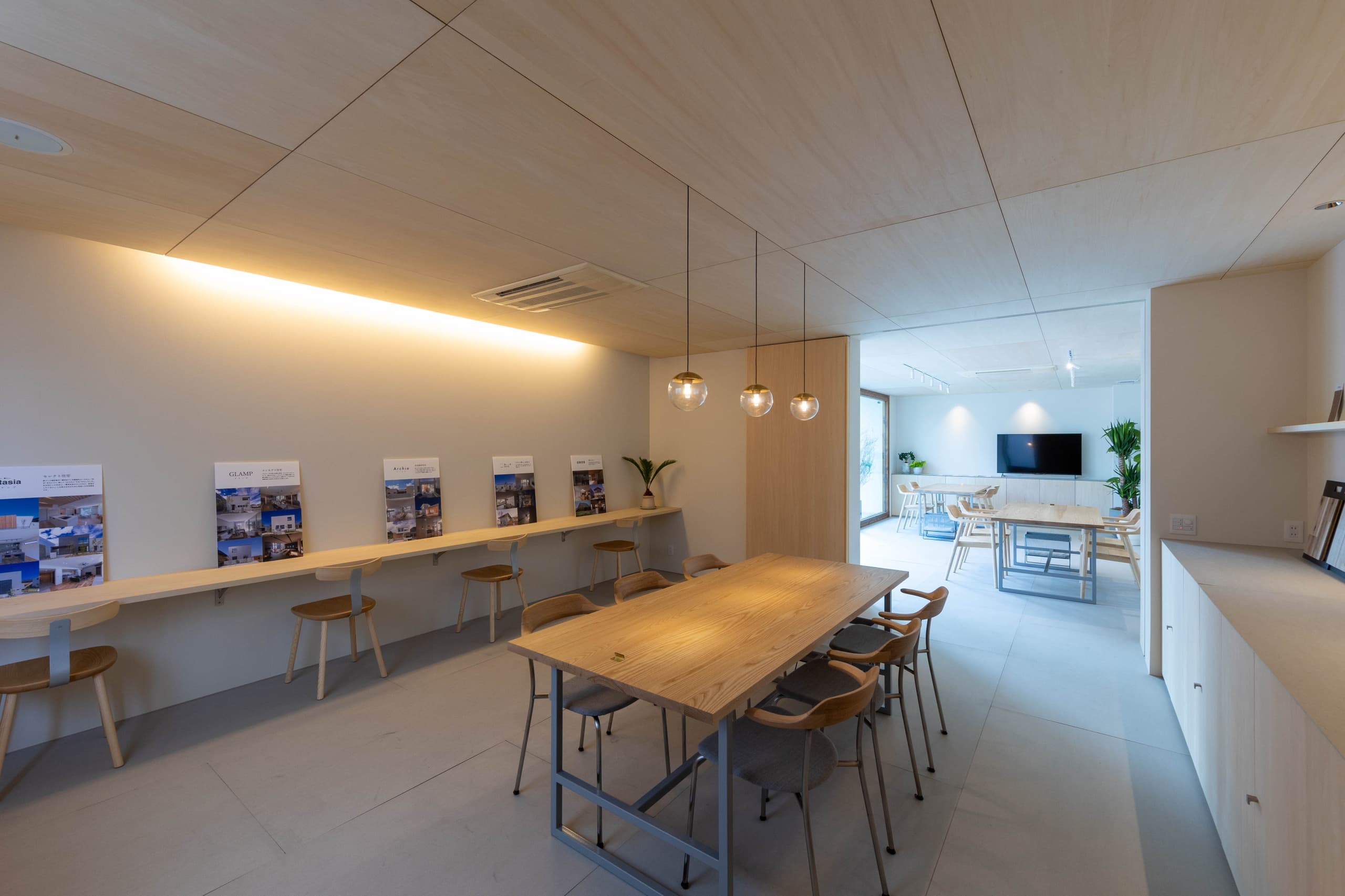 ハウスクラフトの津島スタジオ打ち合わせルーム